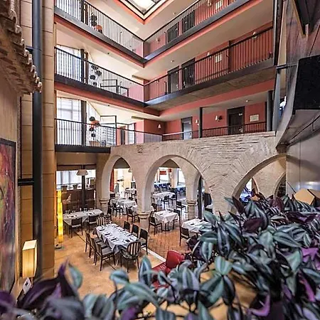 Monasterio Benedictino 4*