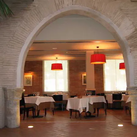 Hotel Monasterio Benedictino 4*