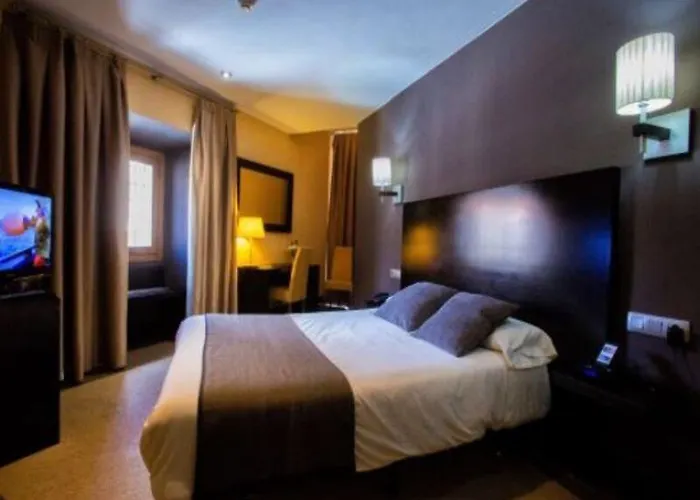 Monasterio Benedictino Hotel Calatayud